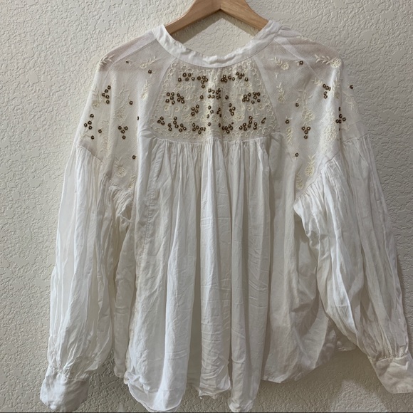 Free People Tops - Free People White Boho Peasant Top LS Blouse Small